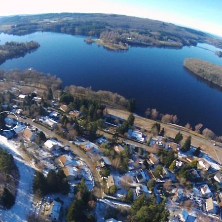 Maisonnette Lac De Vassiviere Beaumont Exterior foto